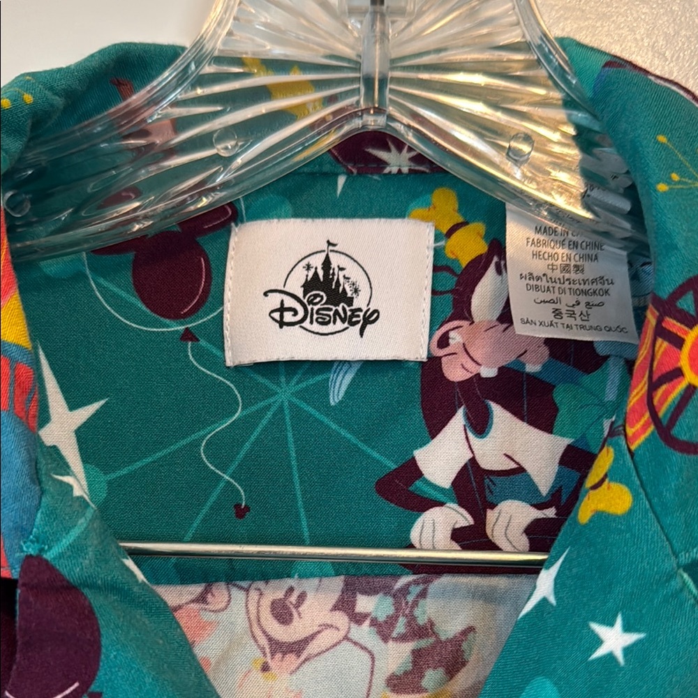 Disney button down teal small - Picture 2 of 3